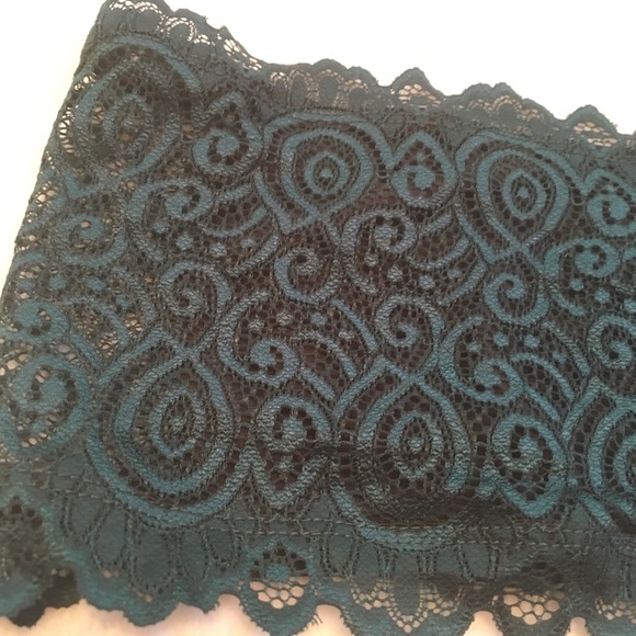 Free People Lace Bandeau NWT - Picture 5 of 7